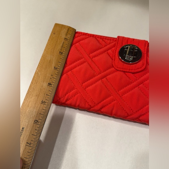 Vera Bradley new  Wallet - Picture 6 of 7